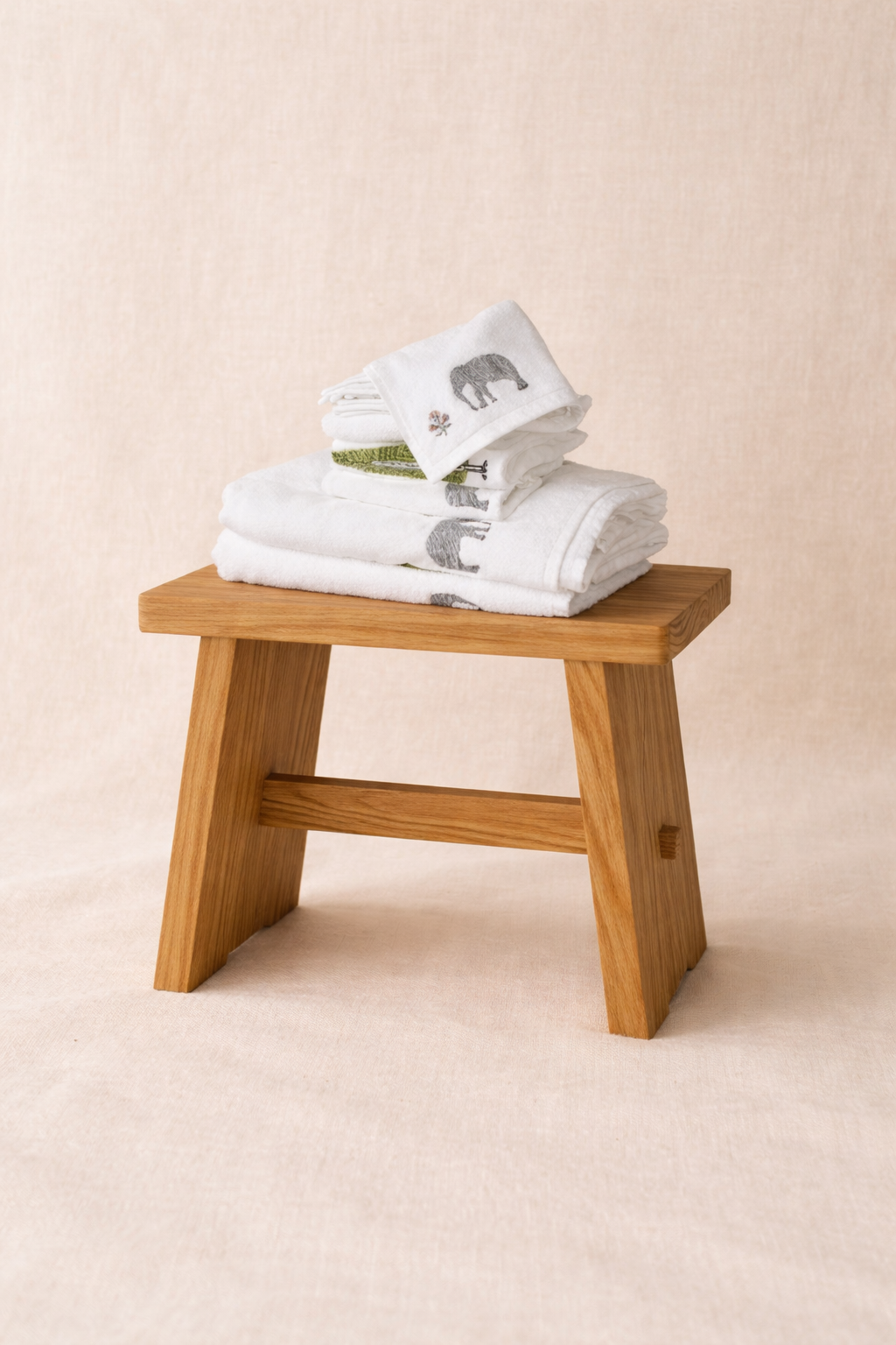 Haathi Hand Towel (Set of 2)